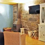 Farma Casas De Xisto Mogadouro (Braganca)